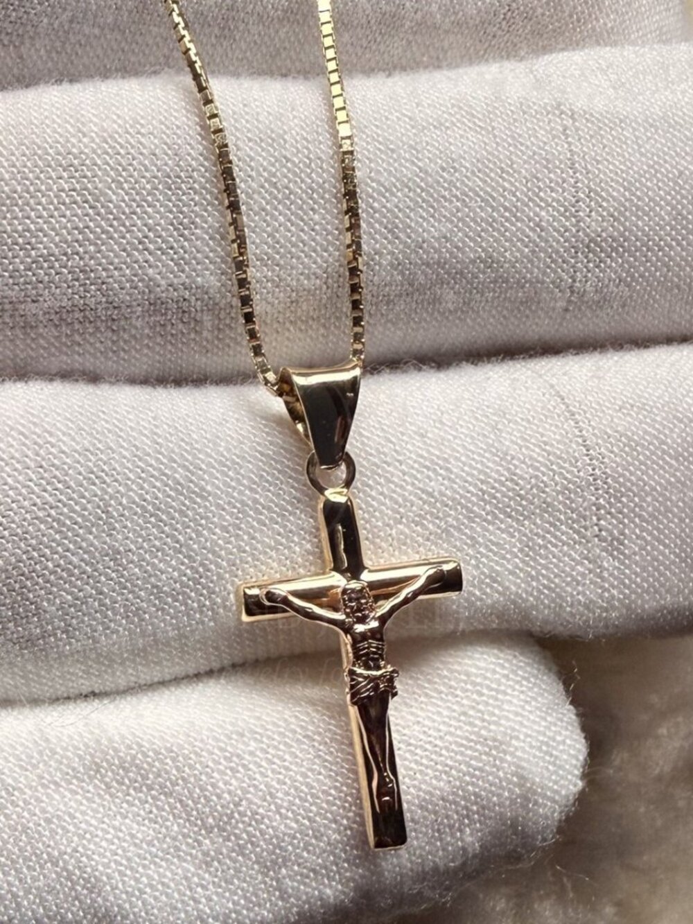 14K Two Tone Gold Crucufix Pendant With 0.8mm Box Chain - 20 inch